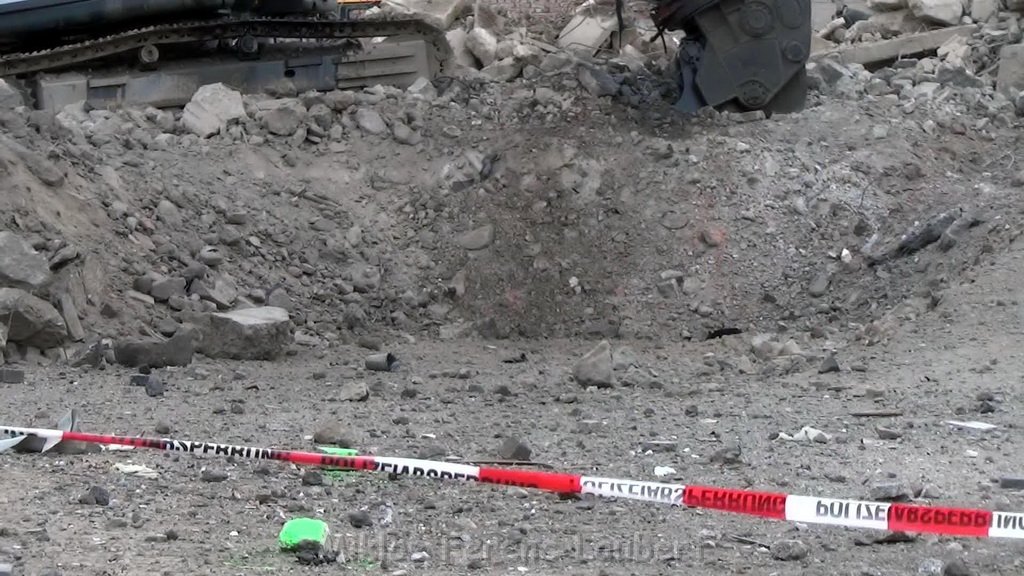 Luftmine bei Baggerarbeiten explodiert Euskirchen P56.jpg